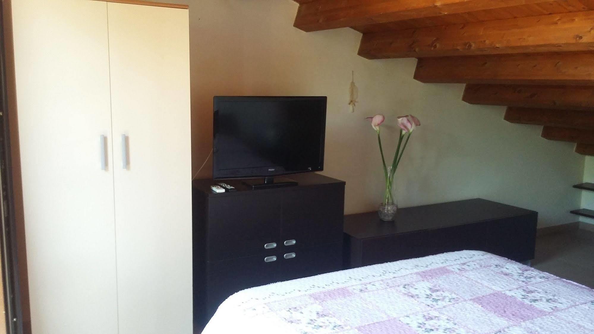 B&B Castellazzo Пачеко Экстерьер фото
